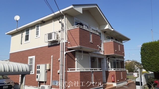 建物外観　近隣施設も充実でお買い物に便利です。