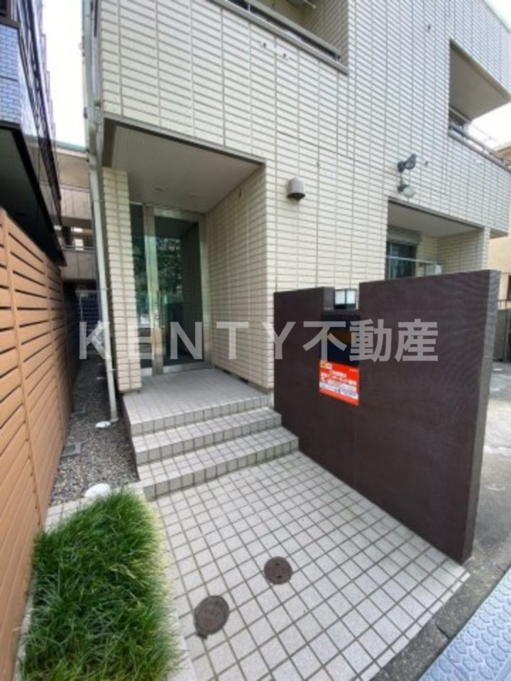 エントランス　毎日通るエントランスはこのようになっています
