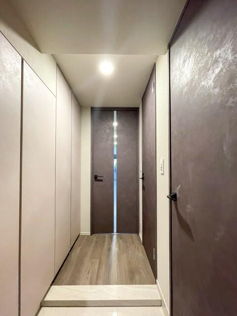 玄関　※写真は同タイプ住戸です。