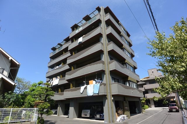 建物外観　シース’92