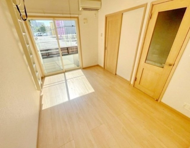 居室・リビング　別部屋同仕様タイプ