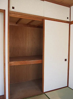 収納　別タイプ部屋　参考写真です