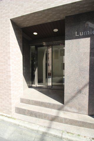 エントランス　ルミエール　豊島区北大塚２