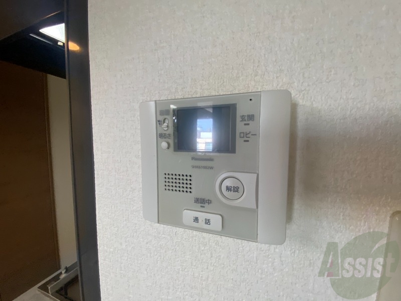セキュリティ　インターホンで来客確認ができます。安心ですね。