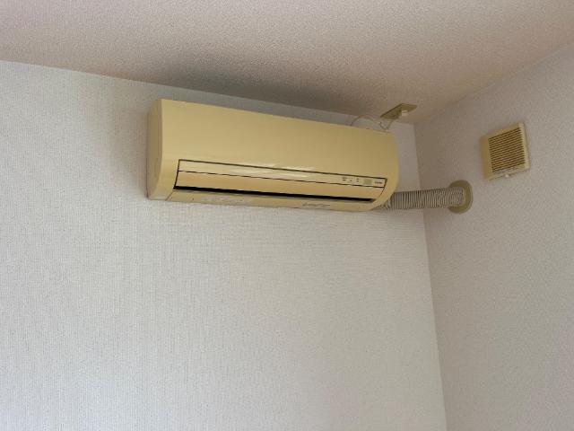 その他設備　リビングエアコン