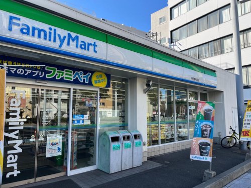 コンビニ　ファミリーマート 伏見通大須店（コンビニ）まで1027m