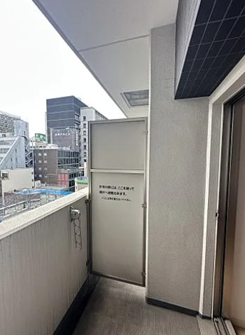 バルコニー