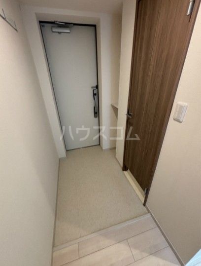 R-Residence南千束の玄関写真