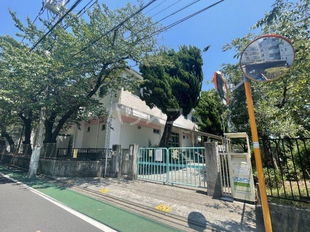 小学校　江戸川区立北小岩小学校（小学校）まで664m