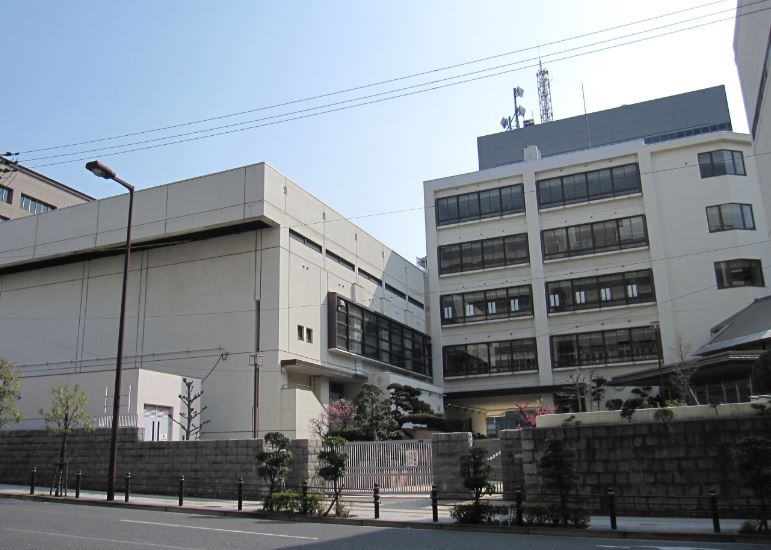中学校　大阪市立東中学校（中学校）まで161m