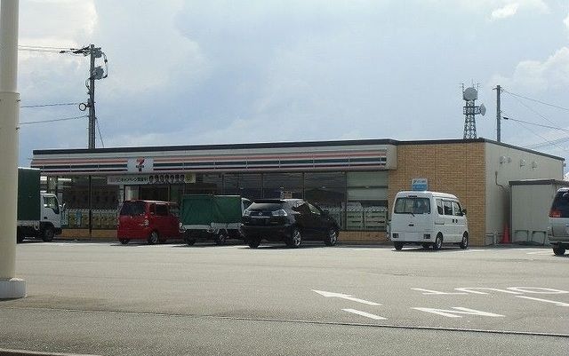 コンビニ　セブンイレブン田川伊田店（コンビニ）まで450m