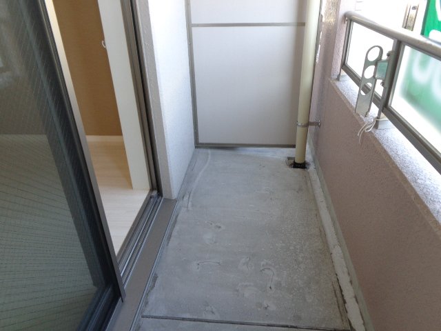 バルコニー　ベランダ