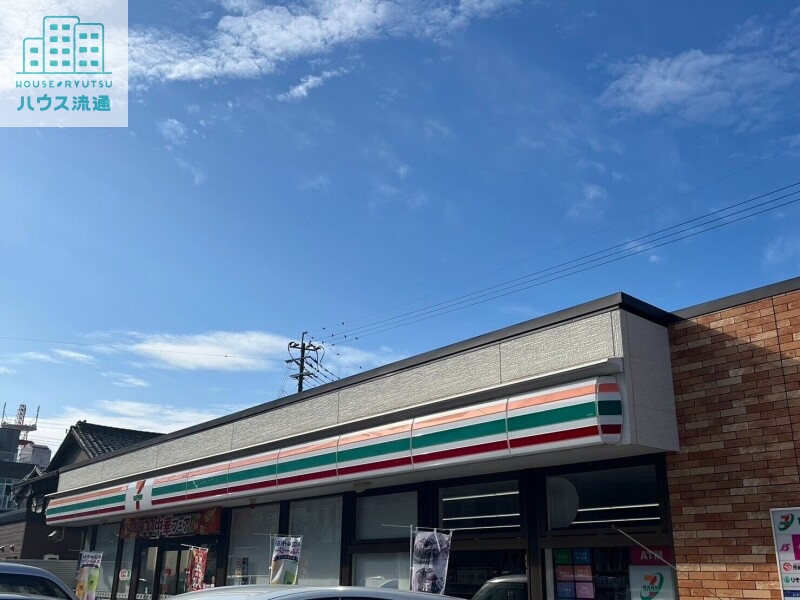コンビニ　セブンイレブン諫早上町店（コンビニ）まで217m