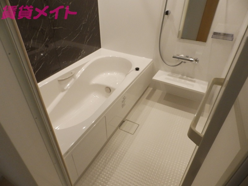 バス・シャワールーム　同型タイプ画像