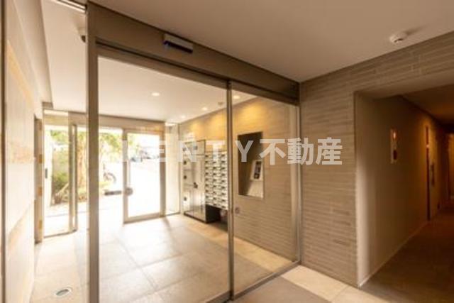 ロビー　建物の内部です