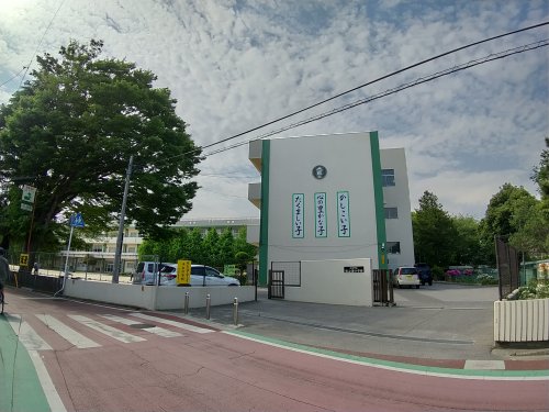 小学校　船橋市立飯山満小学校（小学校）まで503m