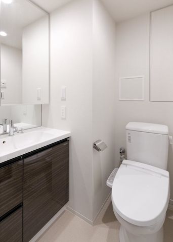 ステラメゾン三軒茶屋のトイレ写真