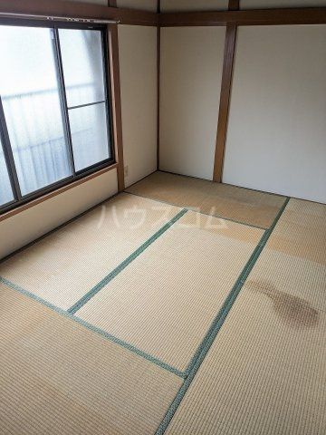 吉原荘の居間写真