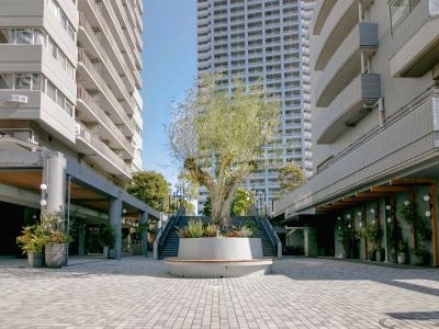 東京メトロ有楽町線 月島駅 徒歩7分 37階建 築36年の外観写真