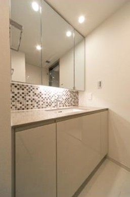 洗面設備　同タイプのお写真です