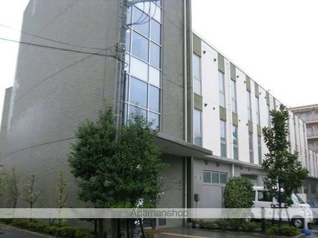 ＪＲ中央線 吉祥寺駅 バス乗車時間：15分 最寄りバス停で下車 徒歩2分 3階建 築28年の周辺写真