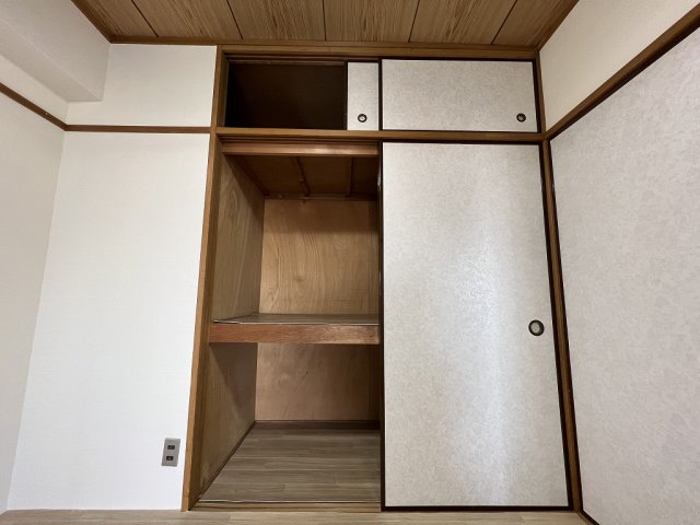 群峰川口本町マンションの内装写真