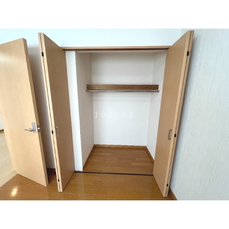 収納　クローゼット