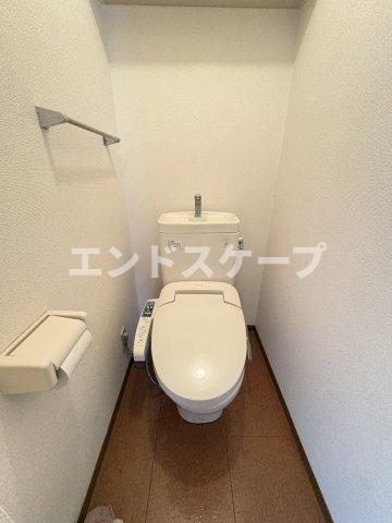 ＪＲ両毛線 伊勢崎駅 徒歩44分 2階建 築26年のトイレ写真
