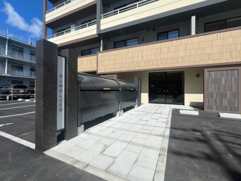 札幌市電 行啓通駅 徒歩3分 4階建 築1年の居間写真