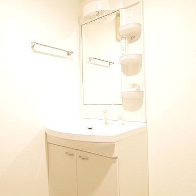 洗面設備　同型タイプ