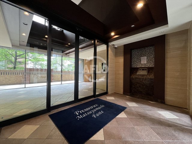 ロビー　プレサンス松屋町ファステ　ロビー