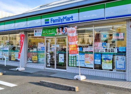 コンビニ　ファミリーマート 浜松市野店（コンビニ）まで835m