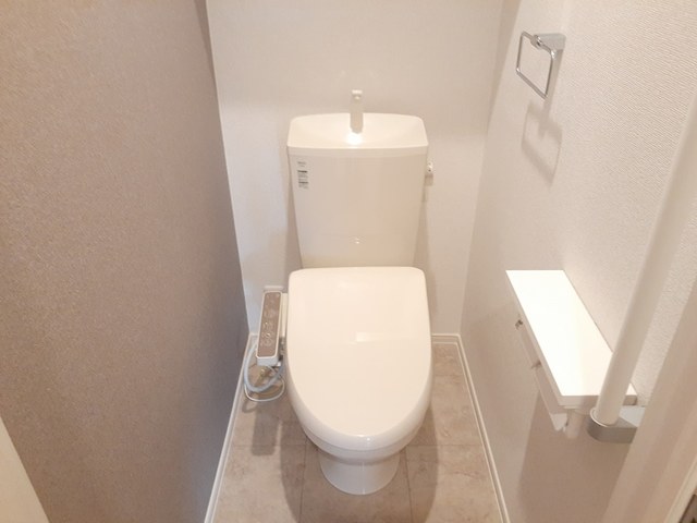 レジェンドパークIIIのトイレ写真