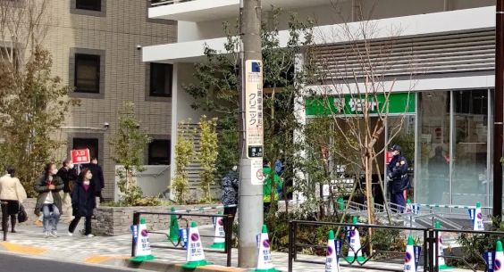 スーパー　サミットストア 湯島天神南店（スーパー）まで156m
