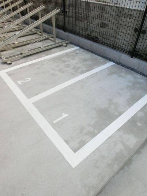 その他　敷地内バイク置き場