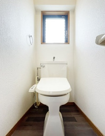 レーベン初台のトイレ写真