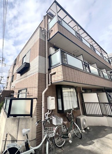 レーベン初台の外観写真