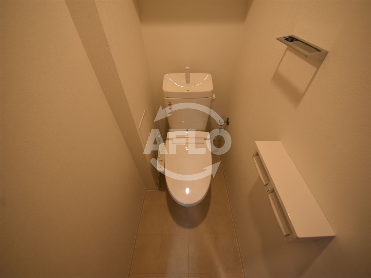 ルネフラッツ谷町四丁目のトイレ写真