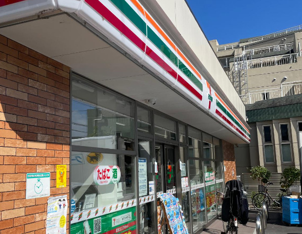 コンビニ　セブンイレブン 大田区石川町2丁目店（コンビニ）まで348m