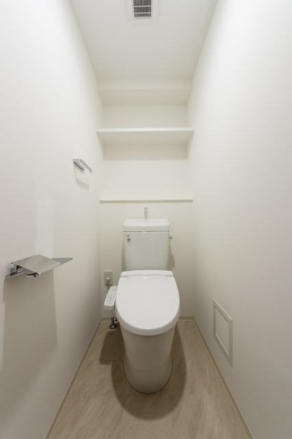 トイレ　※写真は同タイプ住戸です。