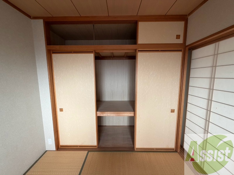 収納　クローゼットがありました。お洋服や荷物はここへ