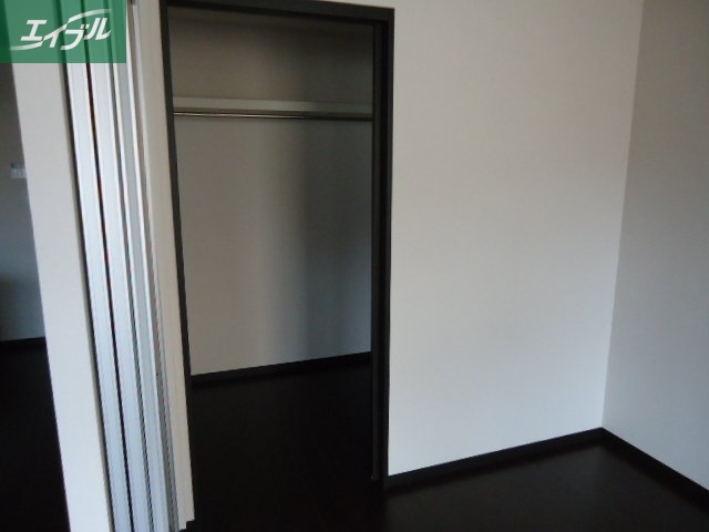収納　ウォークインクローゼット