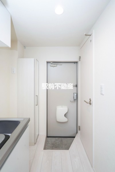 玄関　写真は別部屋