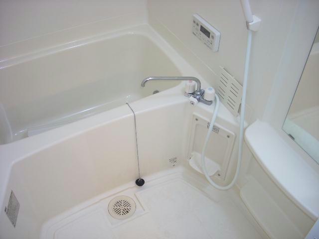 バス・シャワールーム　※別部屋写真