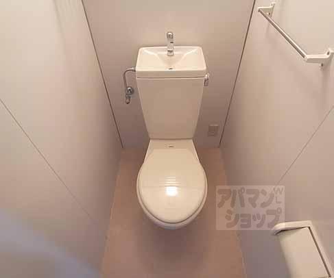 ファーストビルのトイレ写真