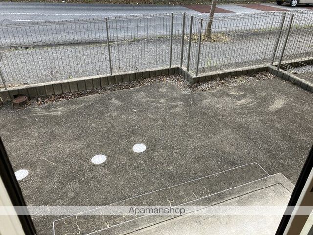 ＪＲ内房線 木更津駅 バス乗車時間：12分 最寄りバス停で下車 徒歩11分 3階建 築14年の内装写真