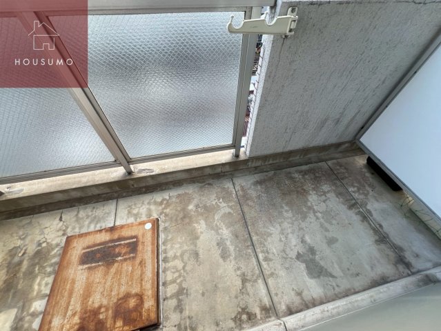 バルコニー　お洗濯にも便利なバルコニー付き