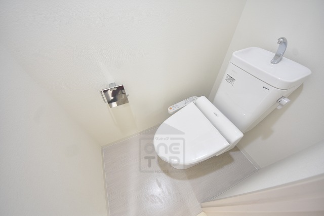 SK江坂のトイレ写真