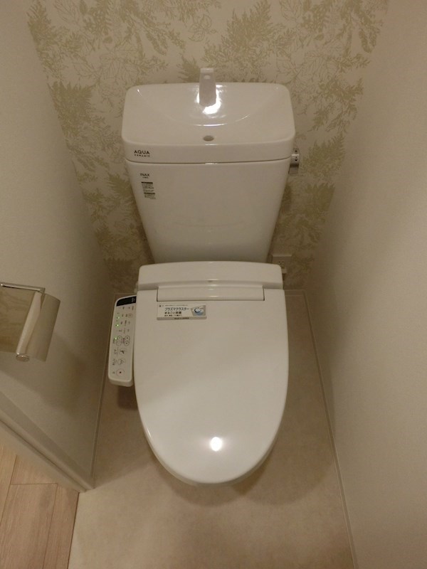 東京メトロ半蔵門線 水天宮前駅 徒歩5分 12階建 築7年のトイレ写真