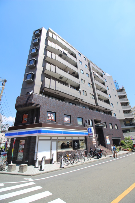 ロータスフラットIIの外観写真